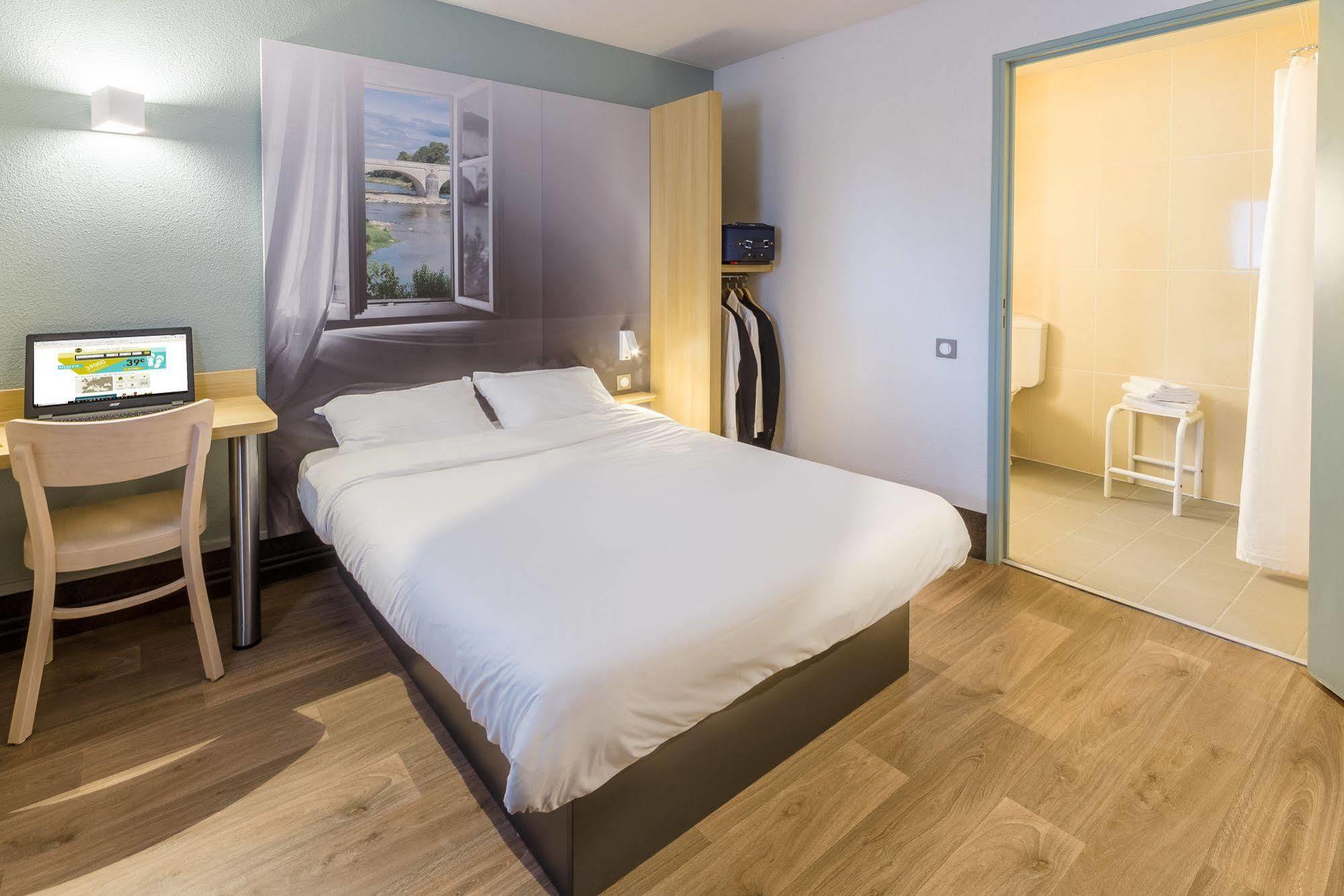 B&B Hotel Creil Chantilly Экстерьер фото