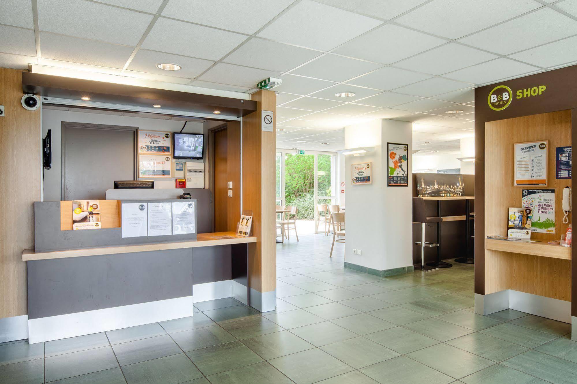 B&B Hotel Creil Chantilly Экстерьер фото